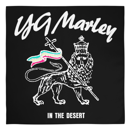 IN THE DESERT-RED STAR BANDANA